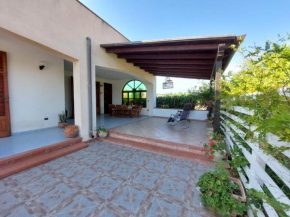 ''CASA CINZIA villa con veranda''